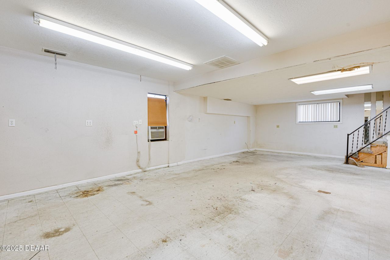 2172 N Spring Garden Avenue, Deland, FL 32720 Photo