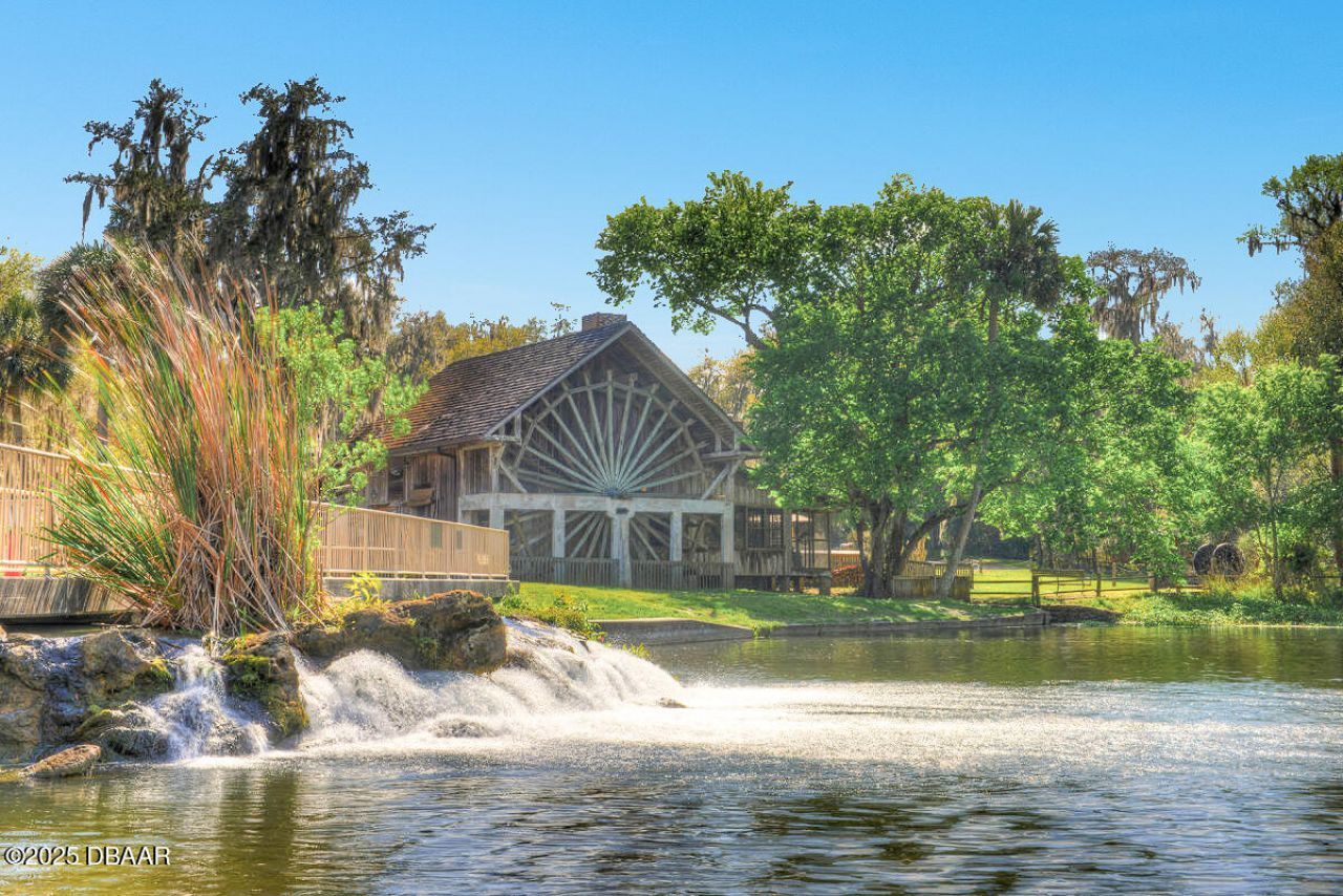 2172 N Spring Garden Avenue, Deland, FL 32720 Photo