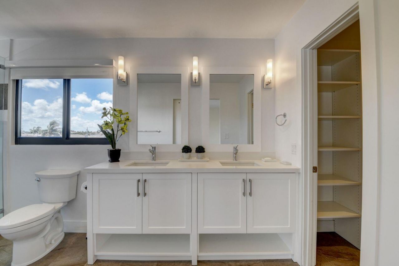 1121 Bel Air Drive, Unit 4, Highland Beach, FL 33487 Photo