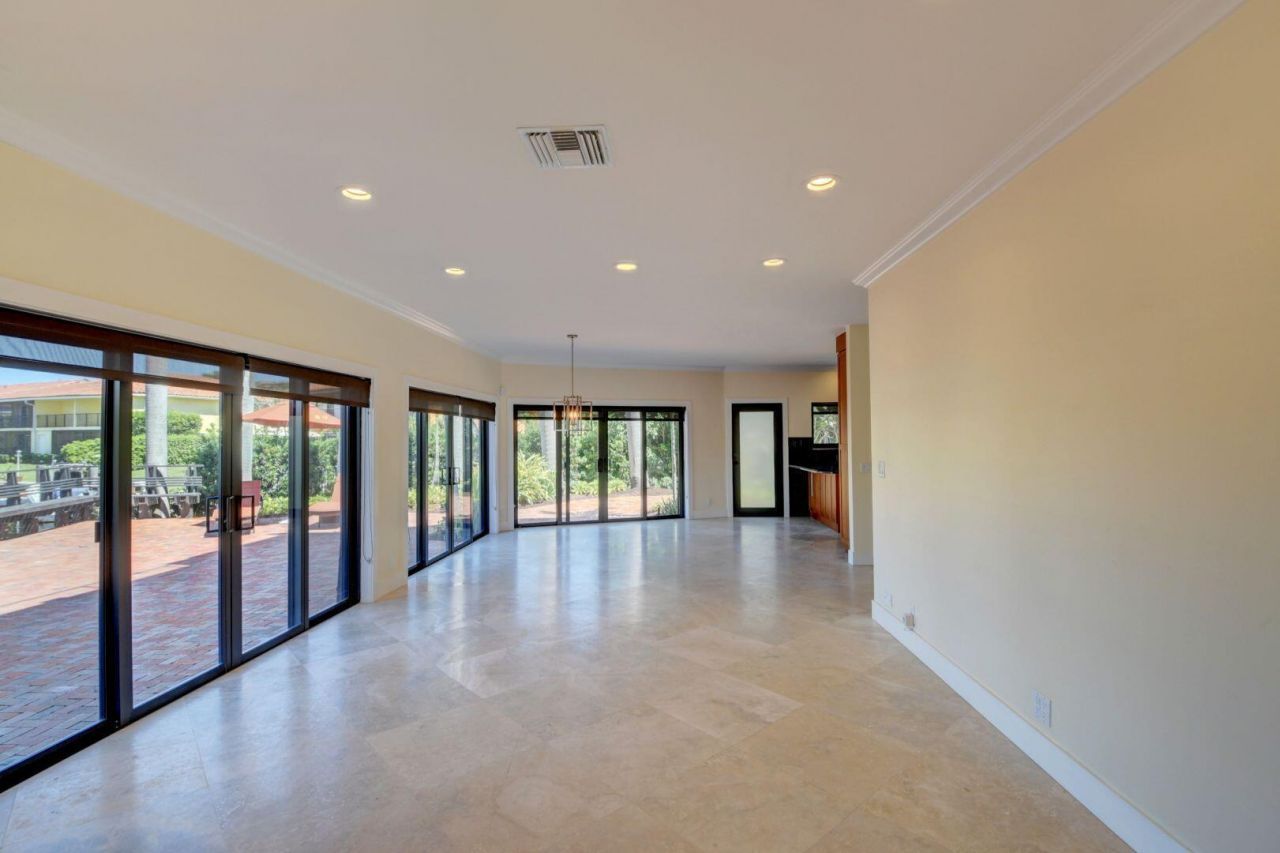 1121 Bel Air Drive, Unit 4, Highland Beach, FL 33487 Photo