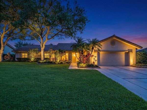 1966 SW 105th Avenue, Davie, FL 33324