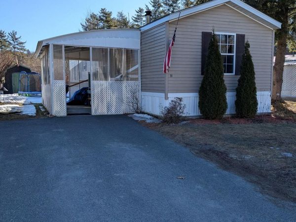 11 Rachael Place, Claremont, NH 03743