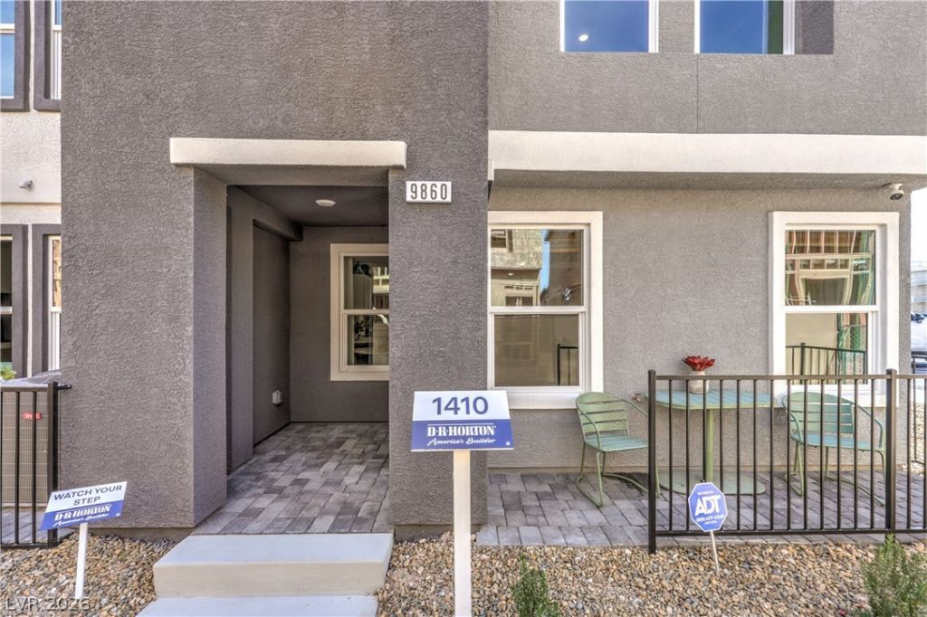 9662 Horseshoe Canyon Street, Las Vegas, NV 89178 Main Photo