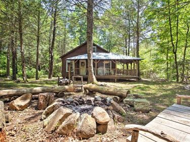 7276 HIGHLAND TPKE, MCDOWELL, VA 24458