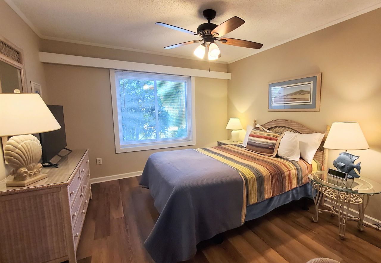 491 Ocean Creek Dr.  Photo 11