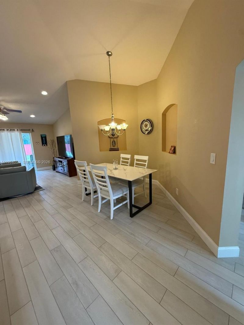 5861 NW Cullom Cir, Port Saint Lucie, FL 34986 Photo