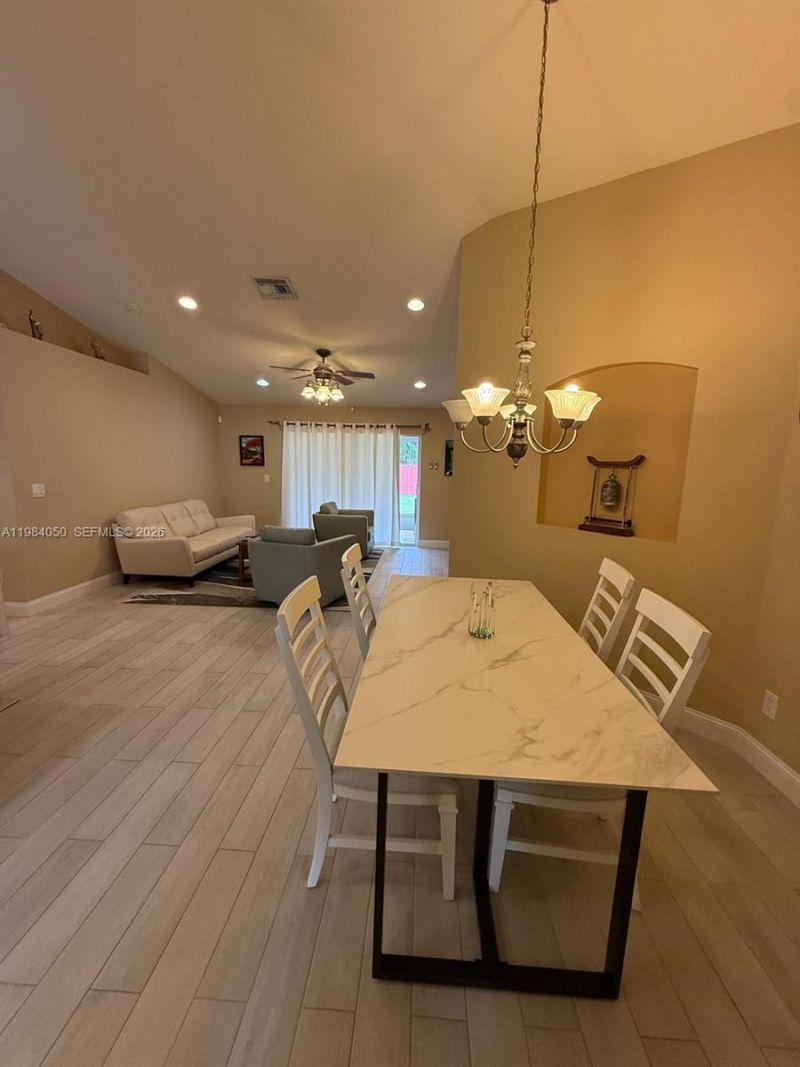 5861 NW Cullom Cir, Port Saint Lucie, FL 34986 Photo