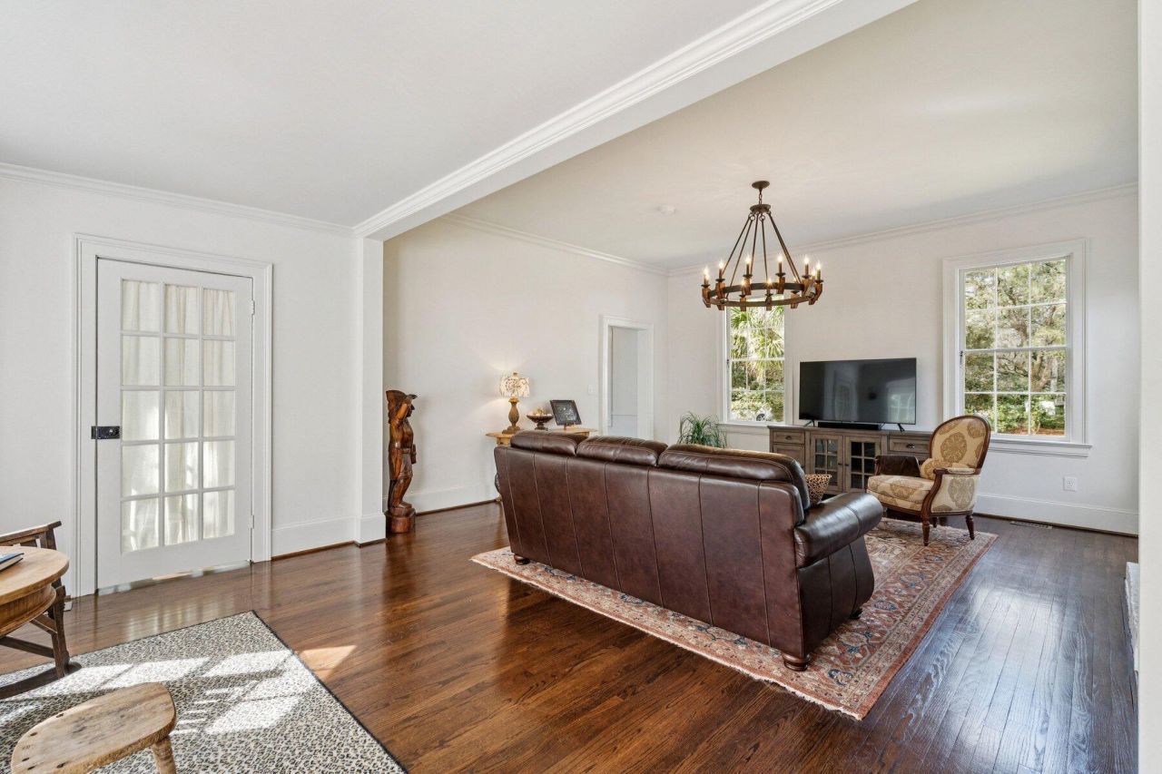 111 E Carolina Avenue Photo 34