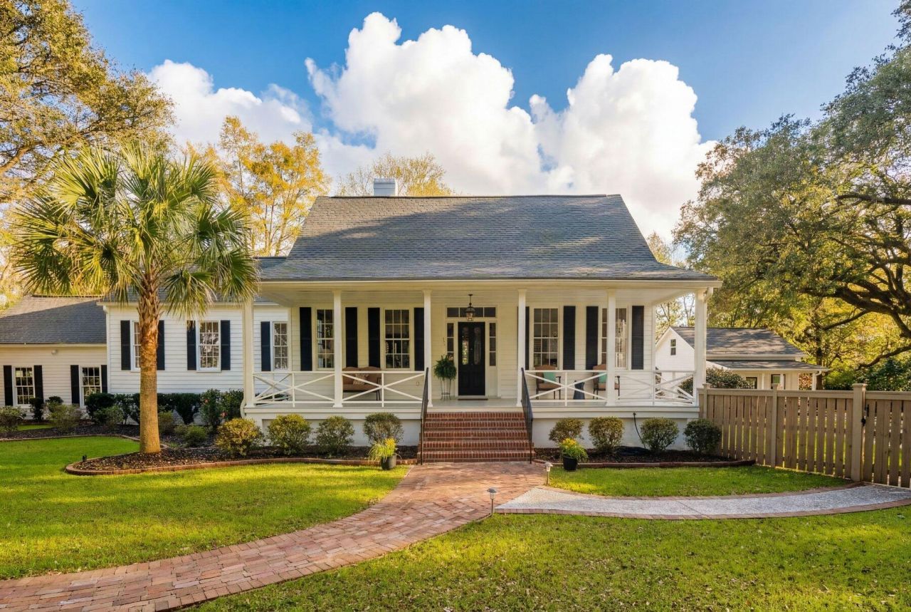 111 E Carolina Avenue Photo 4