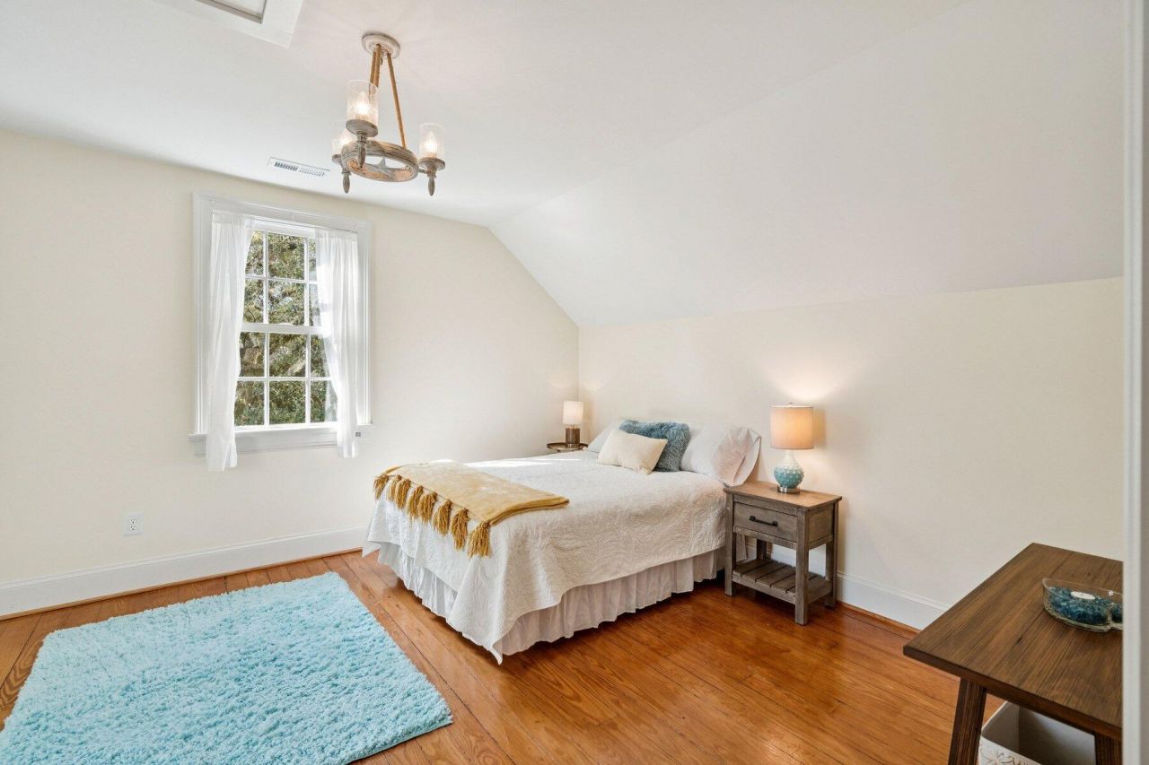 111 E Carolina Avenue Photo 53