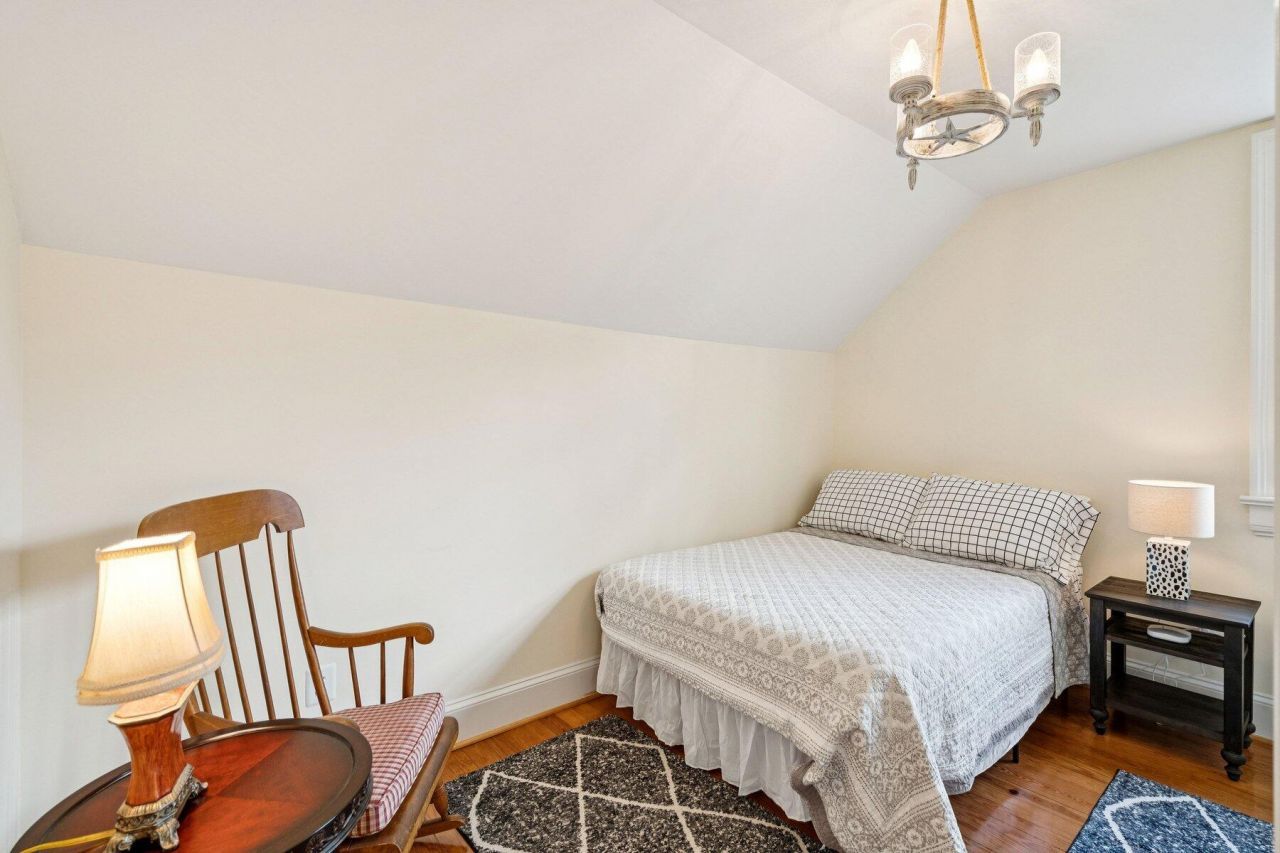 111 E Carolina Avenue Photo 57