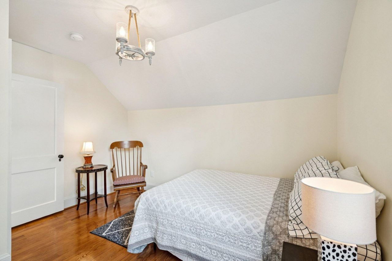 111 E Carolina Avenue Photo 58