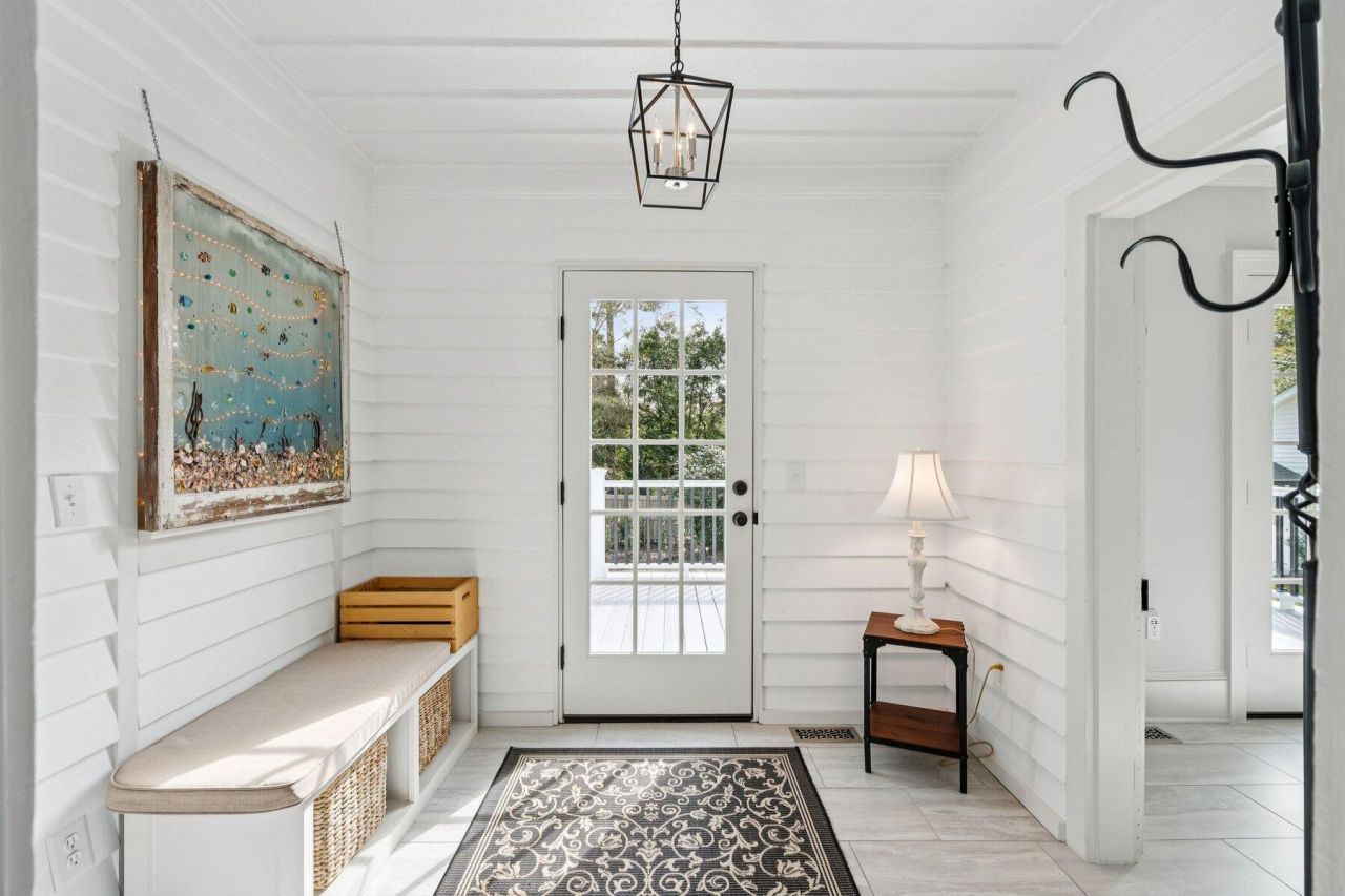 111 E Carolina Avenue Photo 62