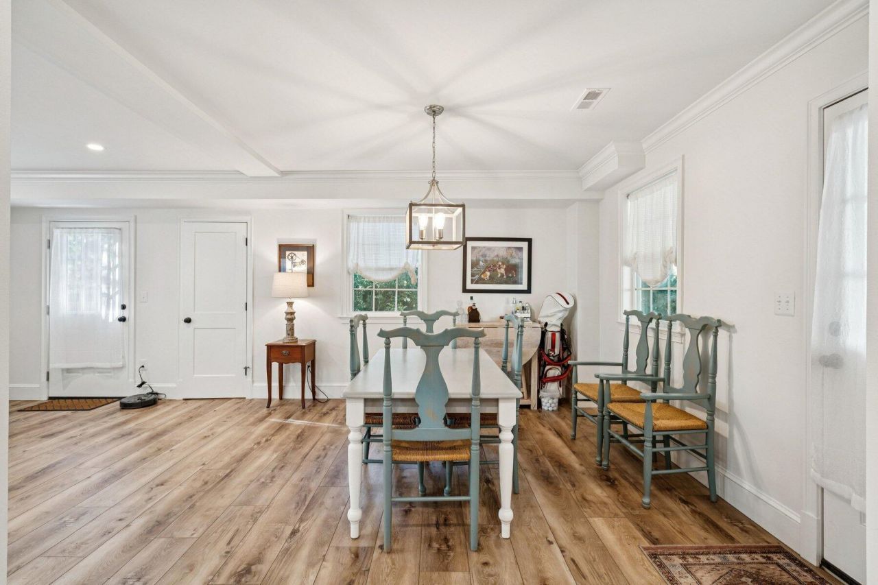 111 E Carolina Avenue Photo 87