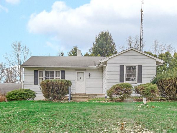 1244 E 1000 N, La Porte, IN 46350