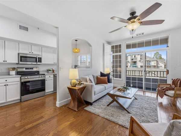 9550 E Florida Avenue, Unit 2021, Denver, CO 80247