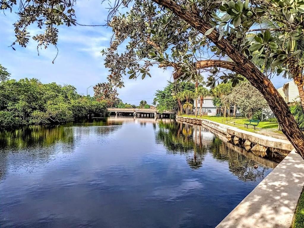 1845 NE 15th Avenue, Fort Lauderdale, FL 33305 Photo