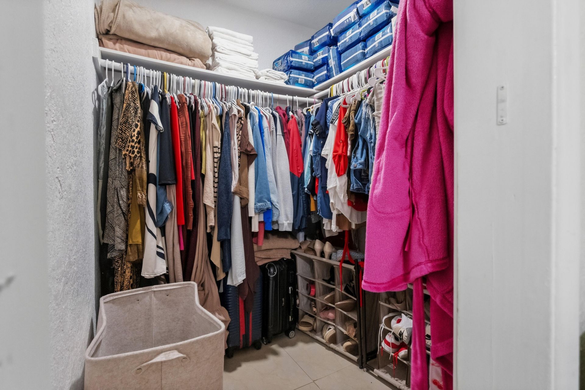 4970 E Palm Court, Hialeah, FL 33013 Photo