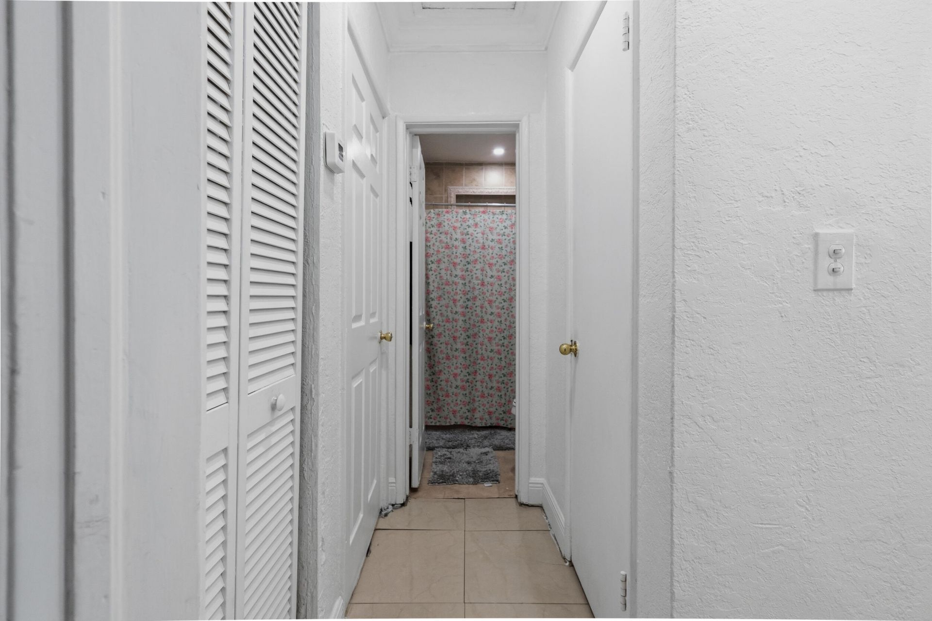 4970 E Palm Court, Hialeah, FL 33013 Photo