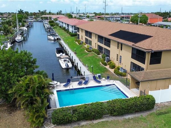 232 Cape Coral PKWY E, Unit 201, CAPE CORAL, FL 33904