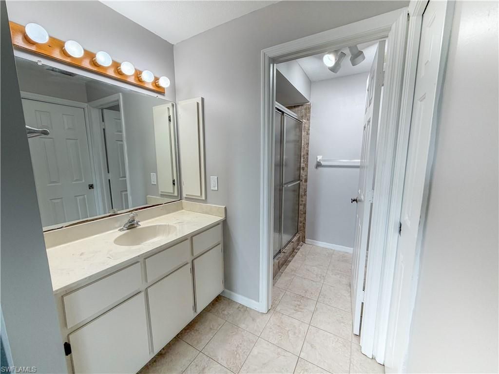 232 Cape Coral Pkwy E, Unit 201, Cape Coral, FL 33904 Photo