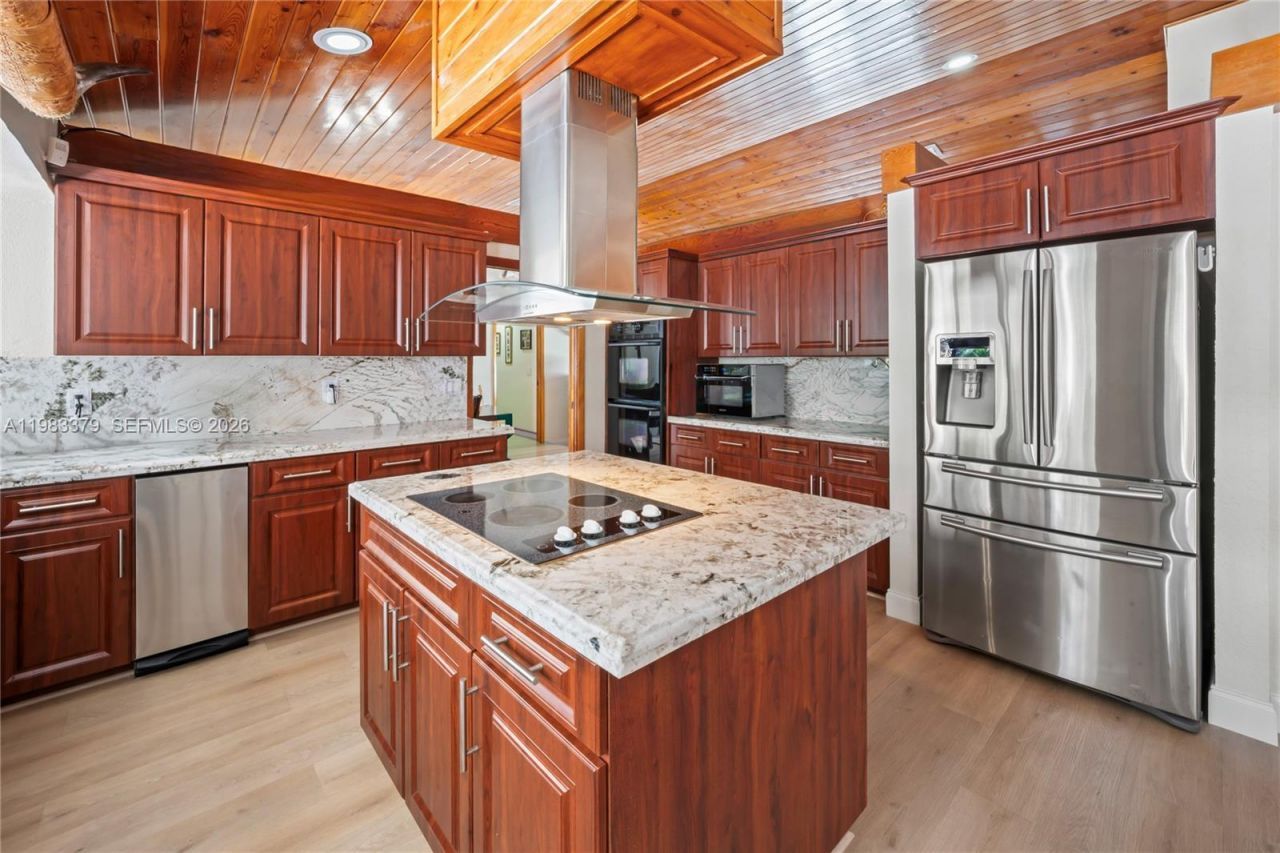 10320 SW 139th St, Miami, FL 33176 Photo