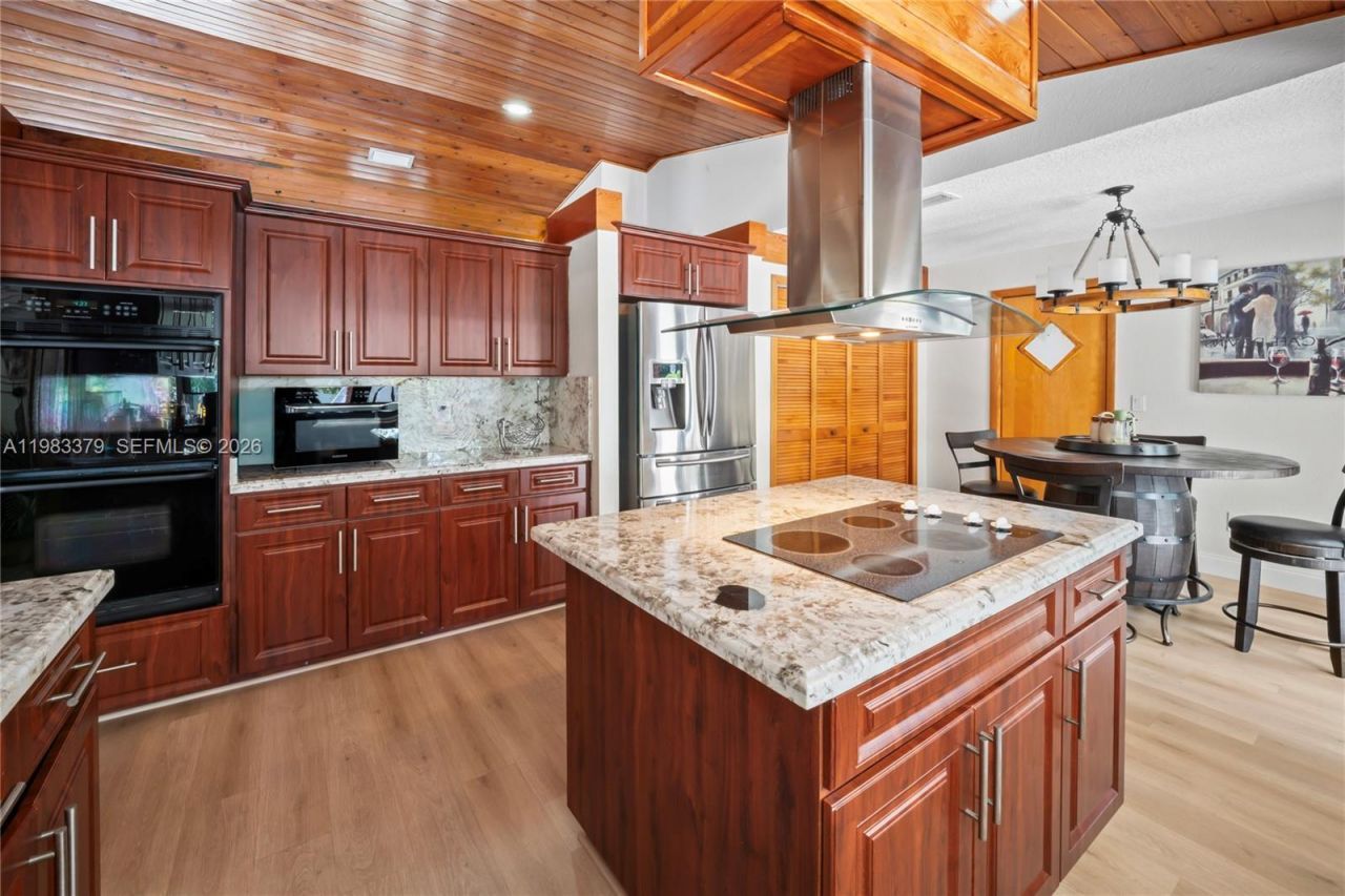 10320 SW 139th St, Miami, FL 33176 Photo