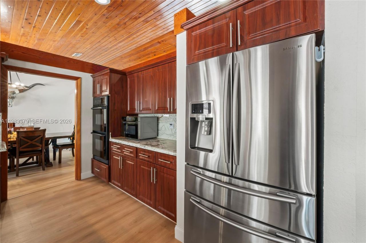 10320 SW 139th St, Miami, FL 33176 Photo