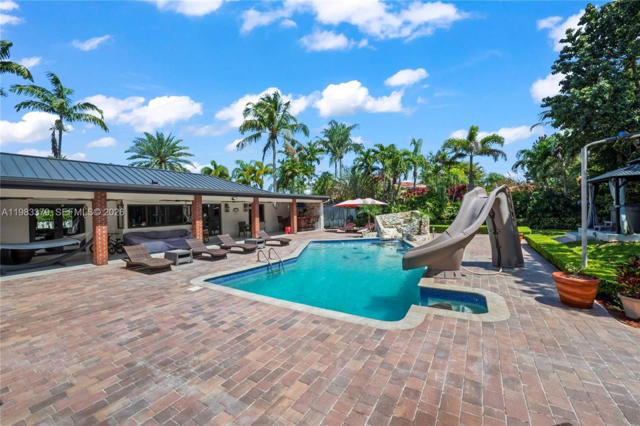 10320 SW 139th St, Miami, FL 33176 Photo