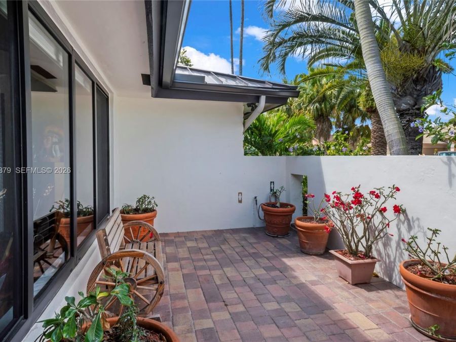 Property Image 64