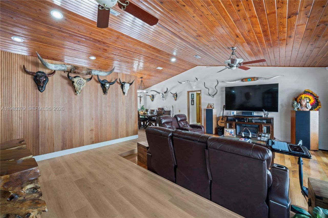 10320 SW 139th St, Miami, FL 33176 Photo