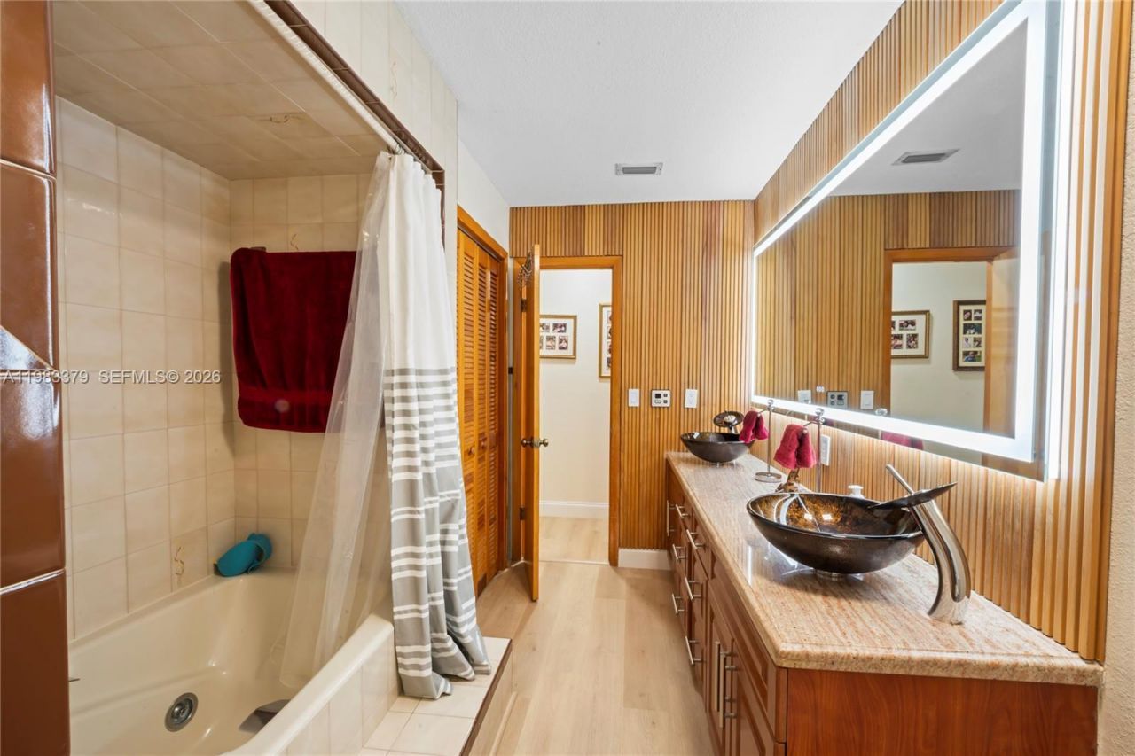 10320 SW 139th St, Miami, FL 33176 Photo