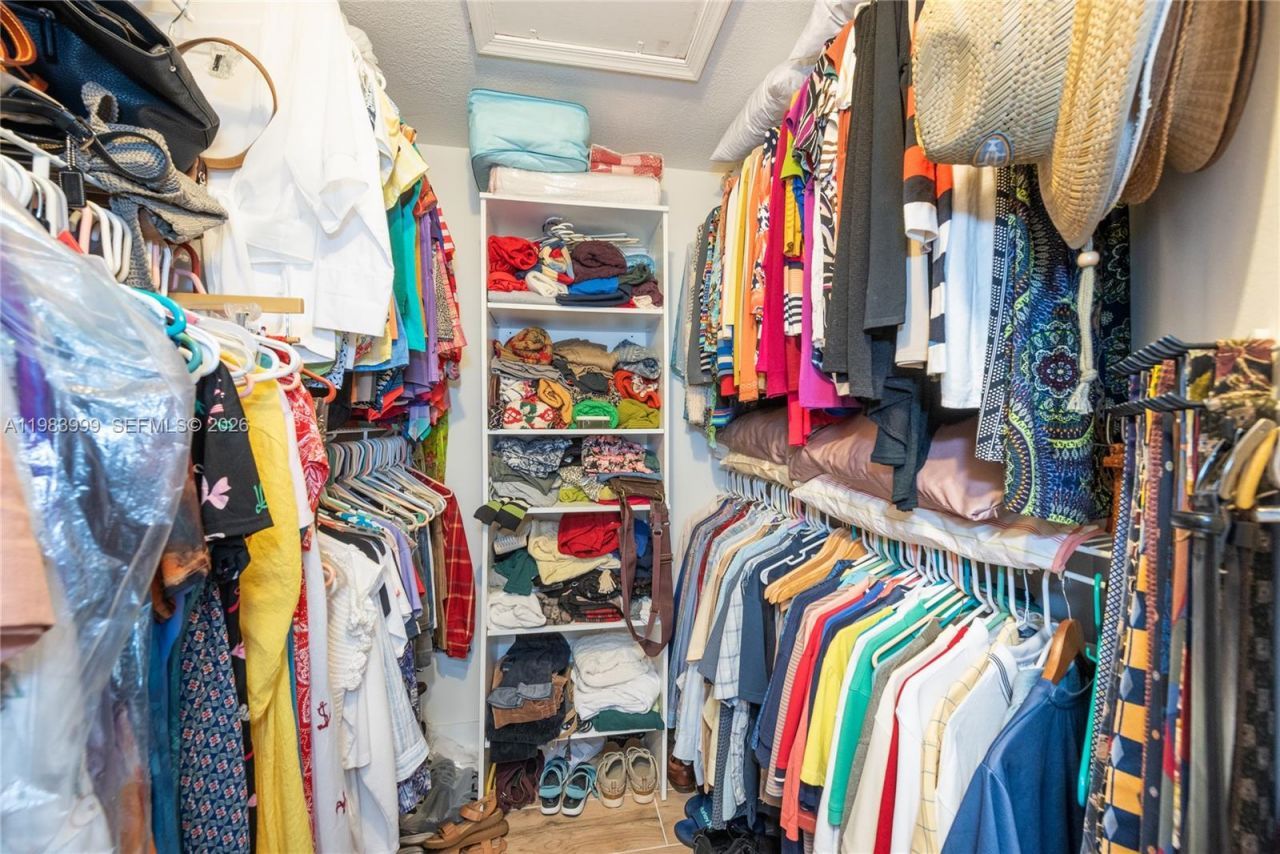 3212 Arbor Ln , Unit 2407, Hollywood, FL 33021 Photo