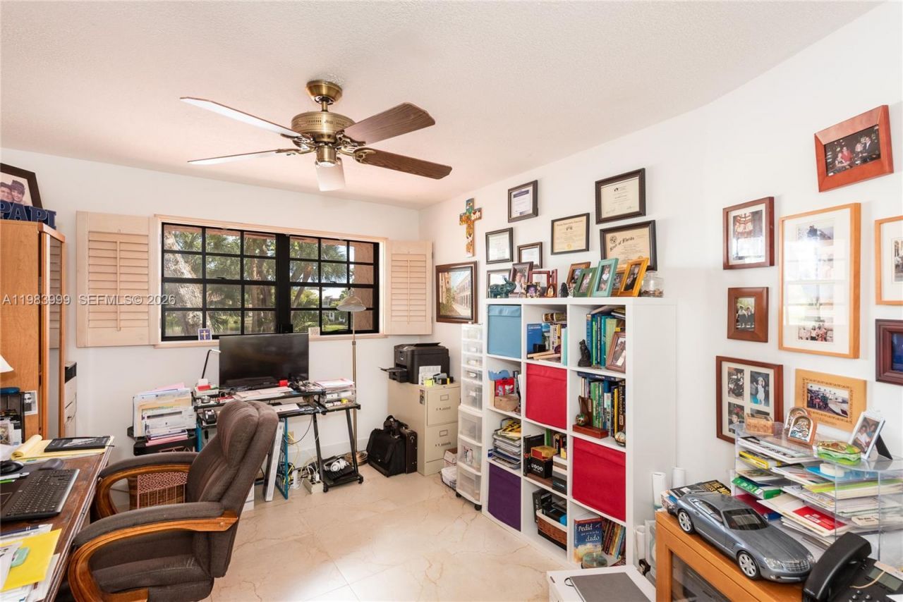 3212 Arbor Ln, Unit 2407, Hollywood, FL 33021 Photo