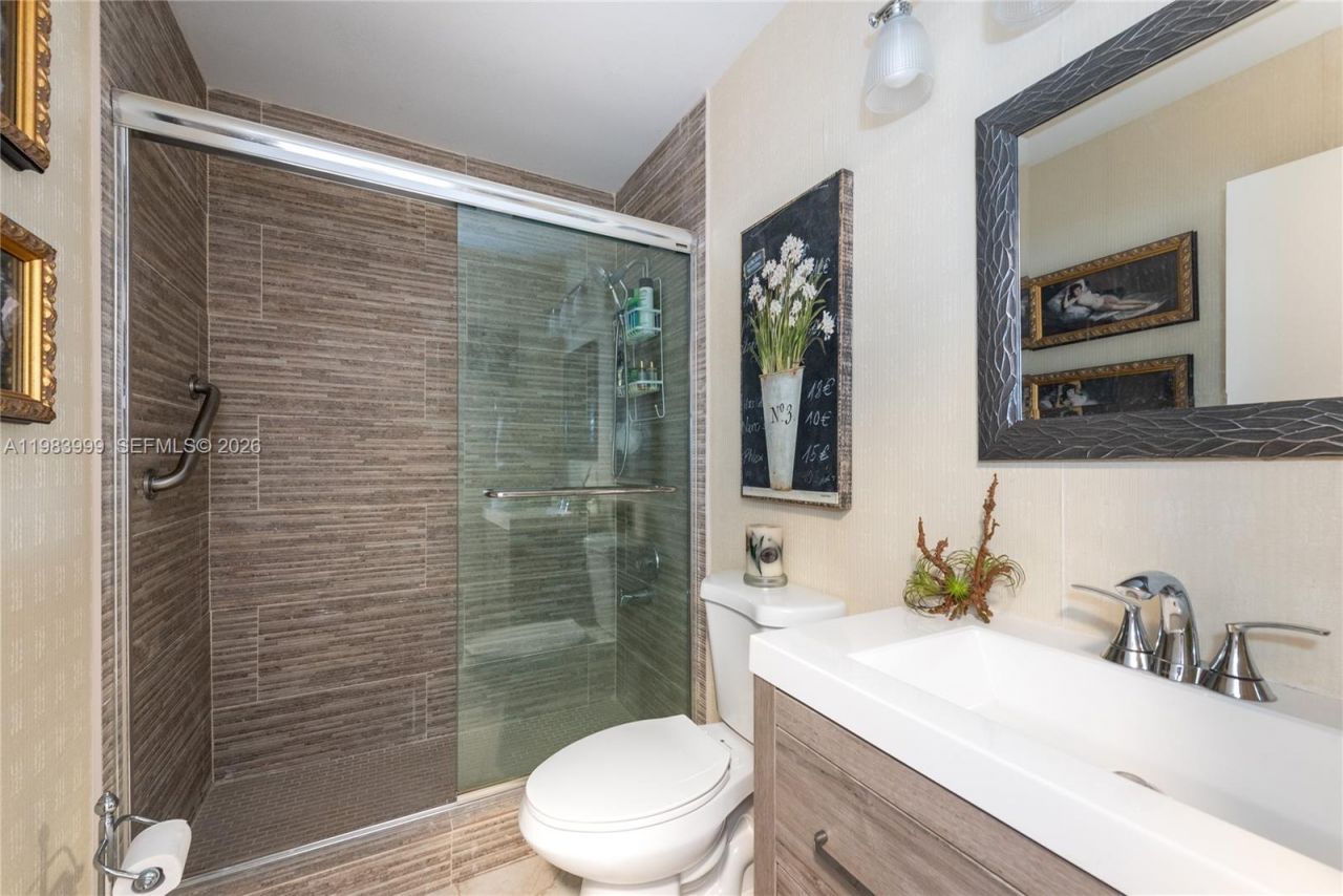 3212 Arbor Ln, Unit 2407, Hollywood, FL 33021 Photo