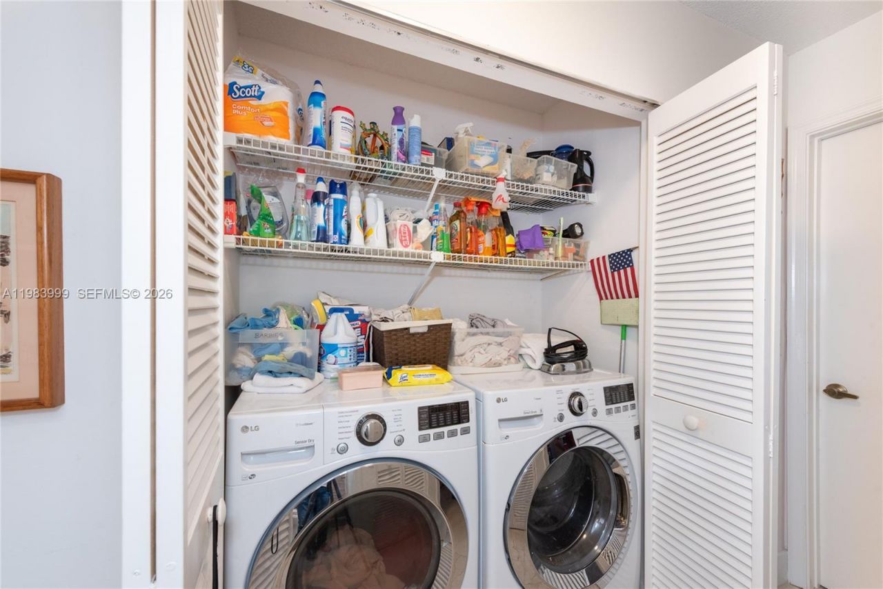 3212 Arbor Ln, Unit 2407, Hollywood, FL 33021 Photo