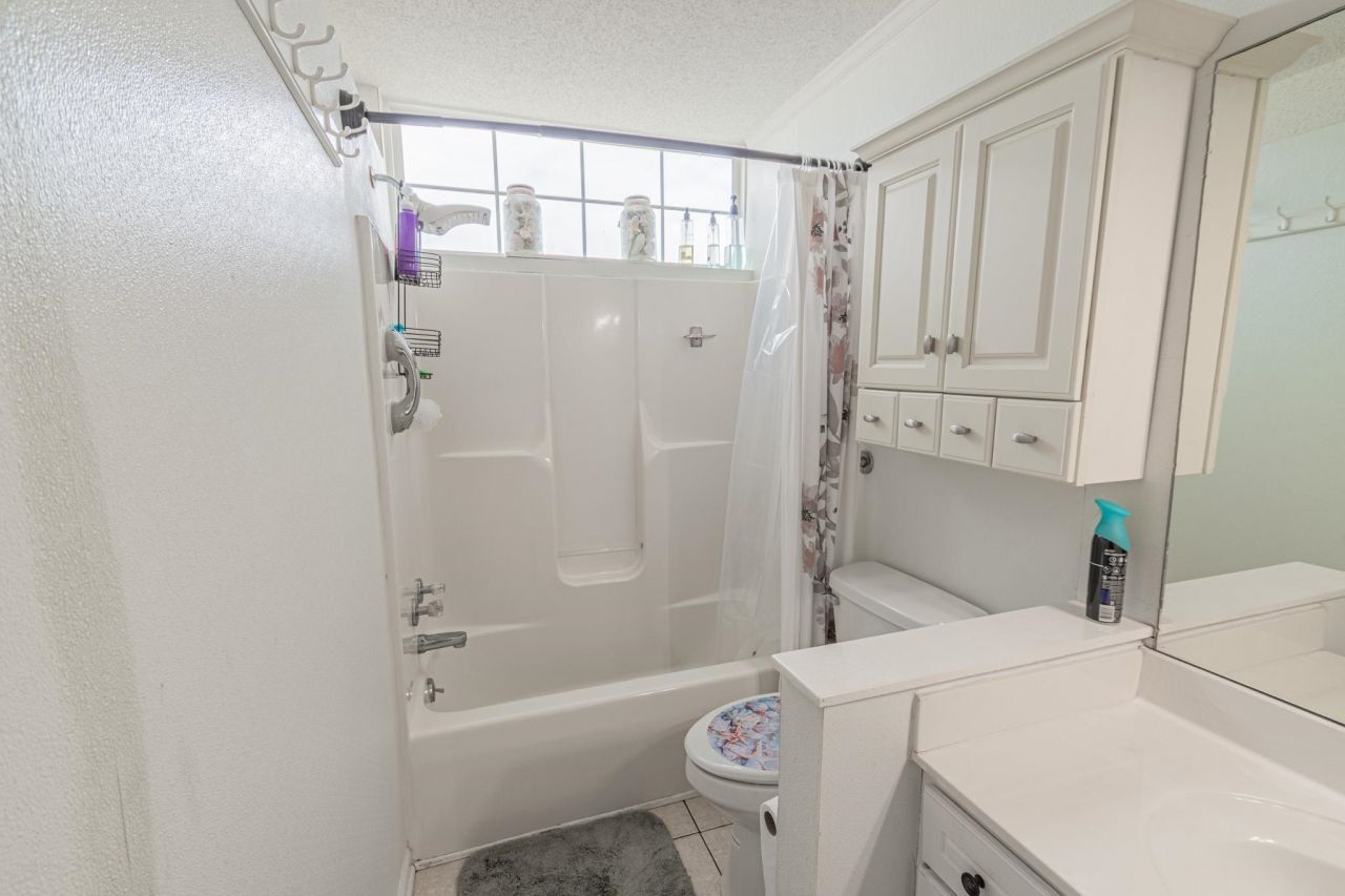 8845 Chandler Dr. Photo 17