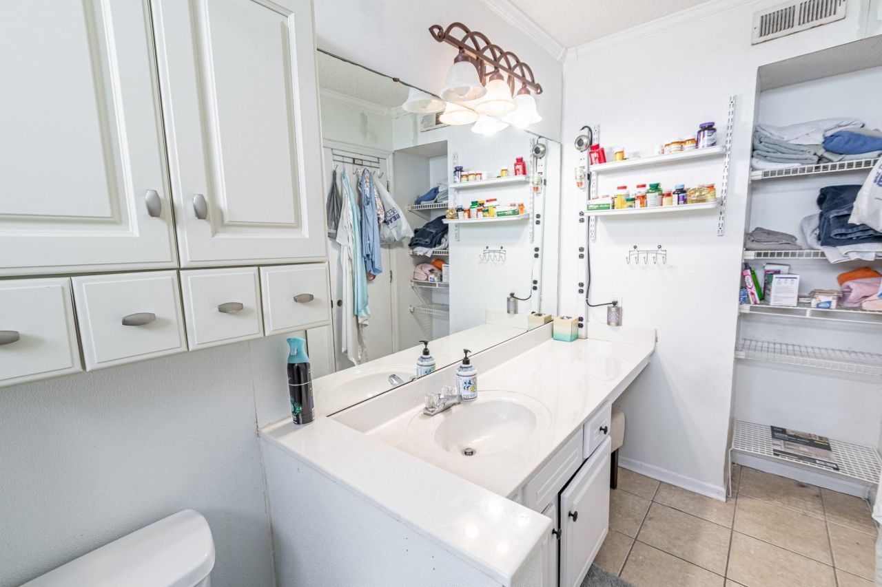 8845 Chandler Dr. Photo 18