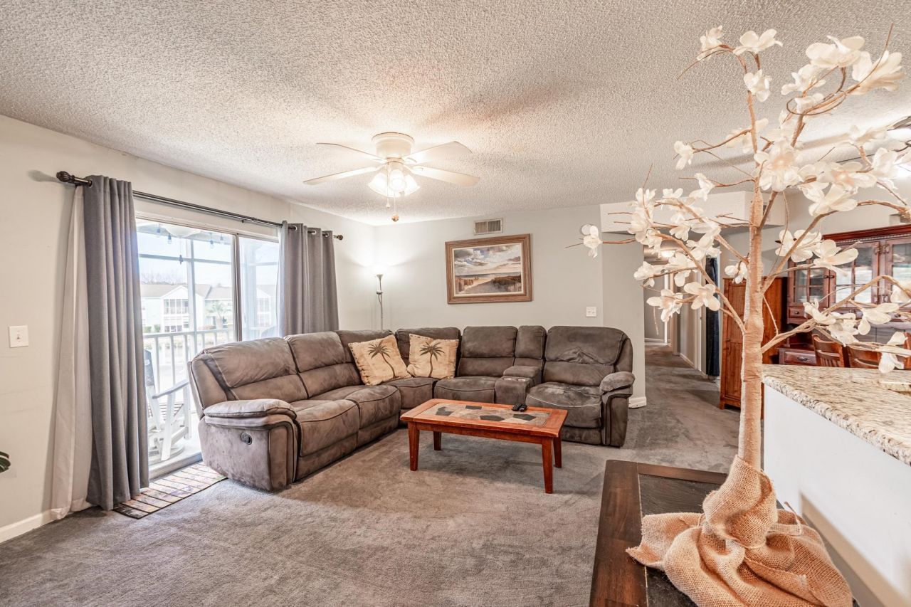 8845 Chandler Dr. Photo 5