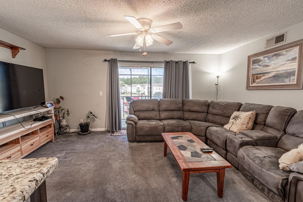 8845 Chandler Dr. Photo 6