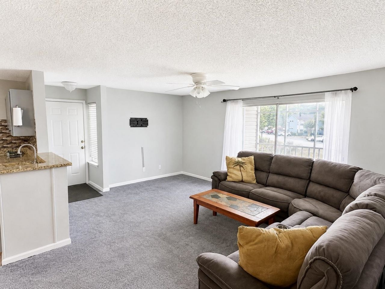 8845 Chandler Dr. Photo 8