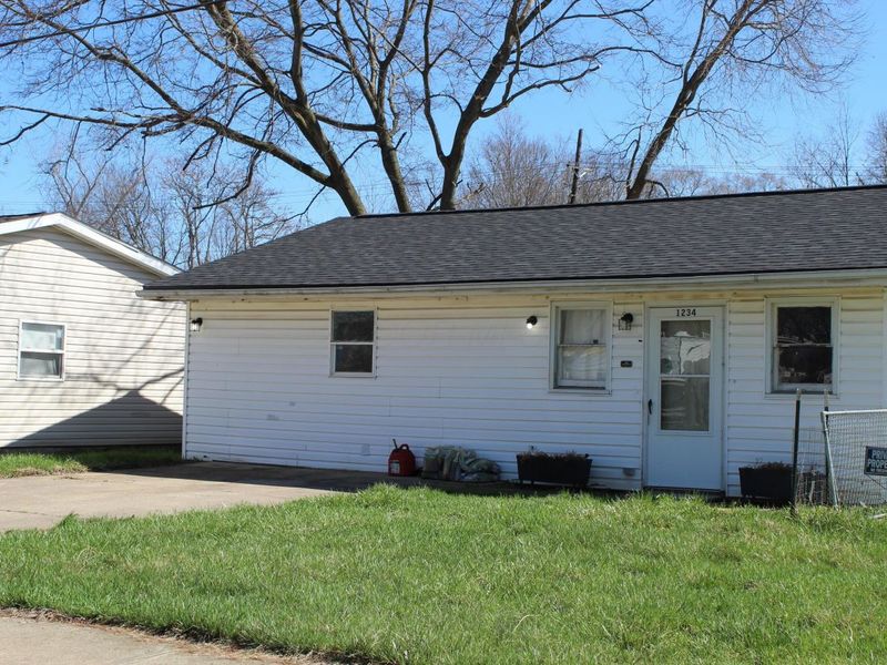 1234 Williams Drive, Circleville, OH 43113 Photo 2