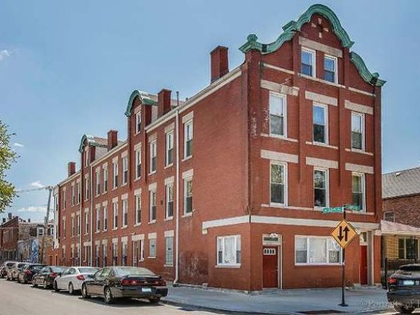 3227 S Carpenter Street, Unit 1M, Chicago, IL 60608