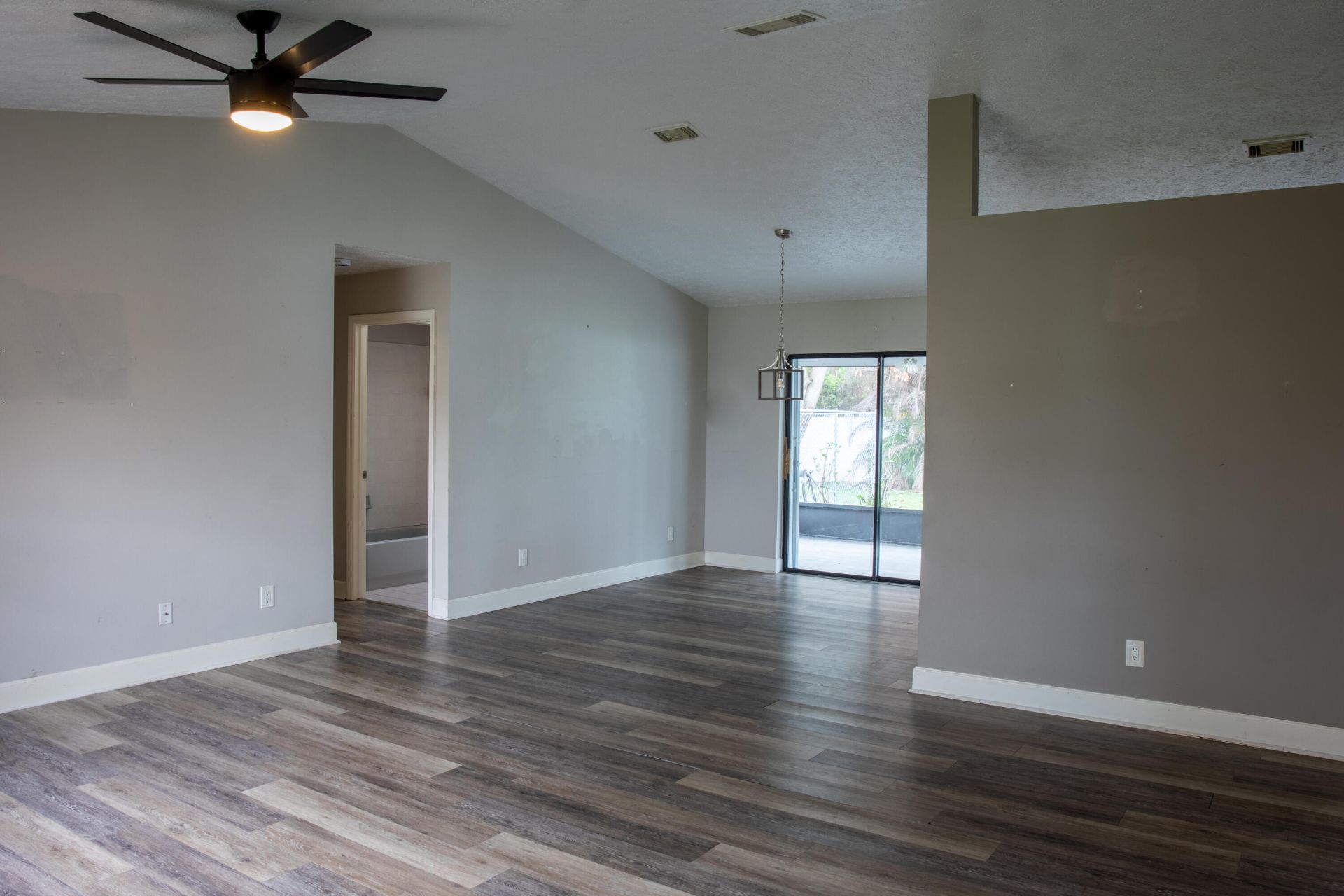 2325 SE Beechwood Terrace, Port Saint Lucie, FL 34952 Photo