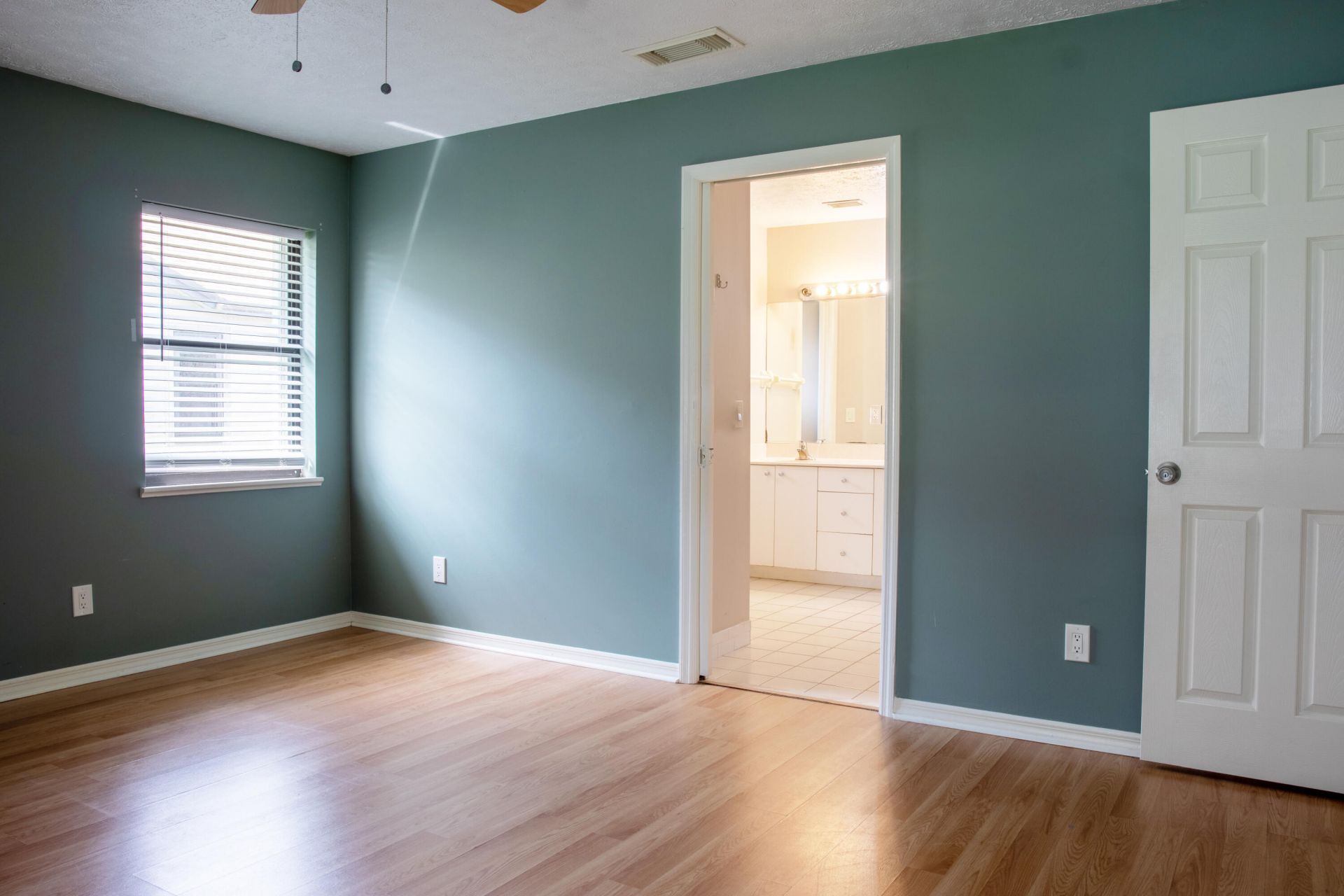 2325 SE Beechwood Terrace, Port Saint Lucie, FL 34952 Photo