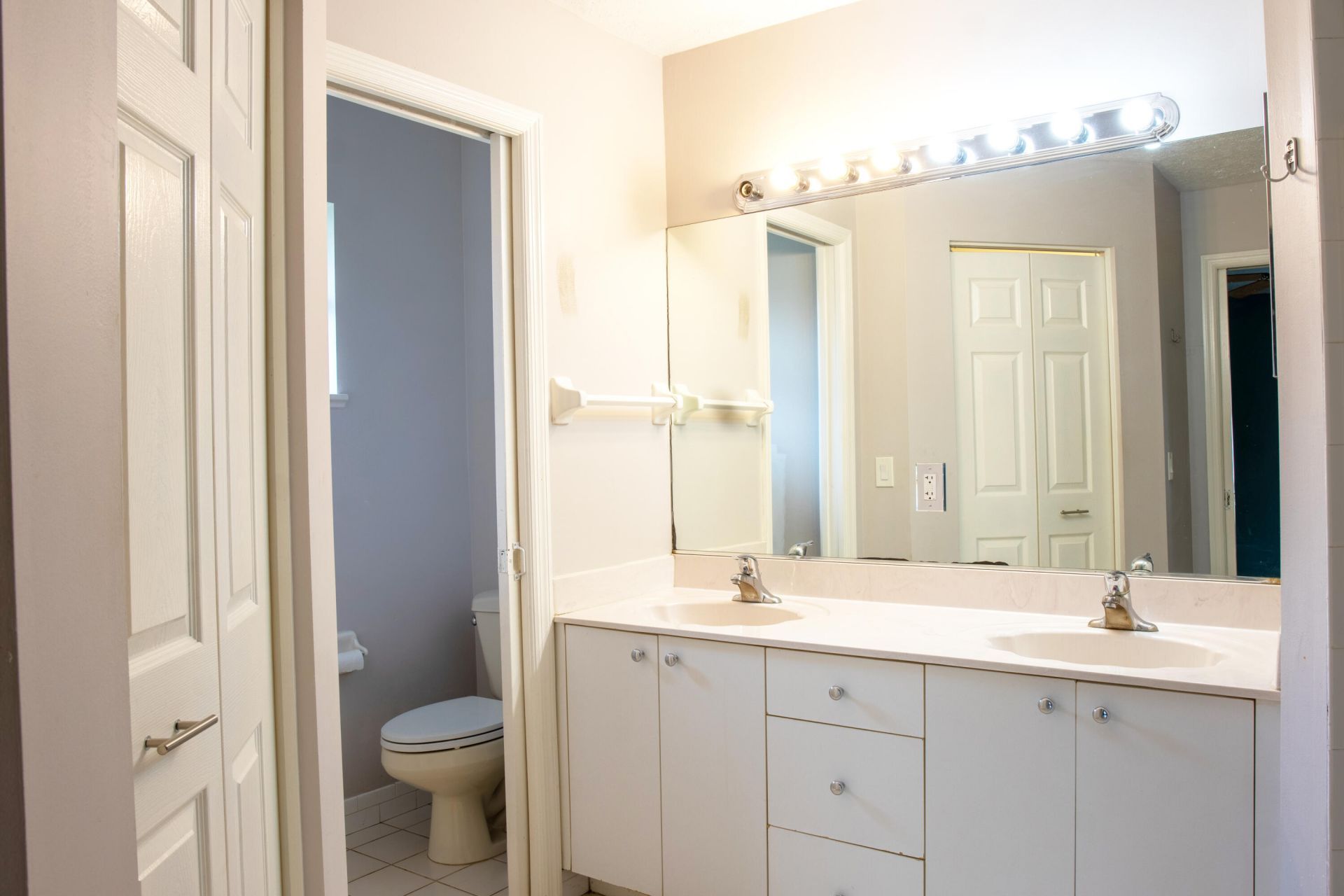 2325 SE Beechwood Terrace, Port Saint Lucie, FL 34952 Photo