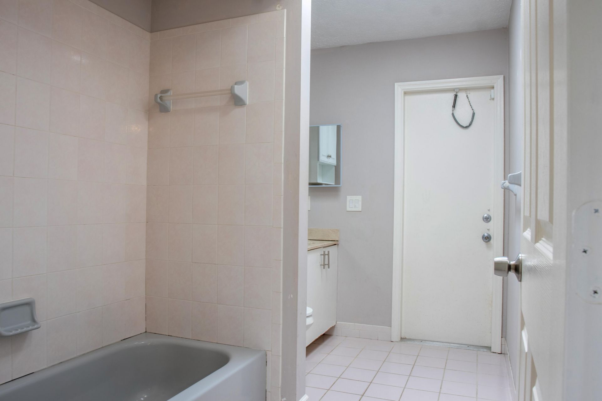 2325 SE Beechwood Terrace, Port Saint Lucie, FL 34952 Photo