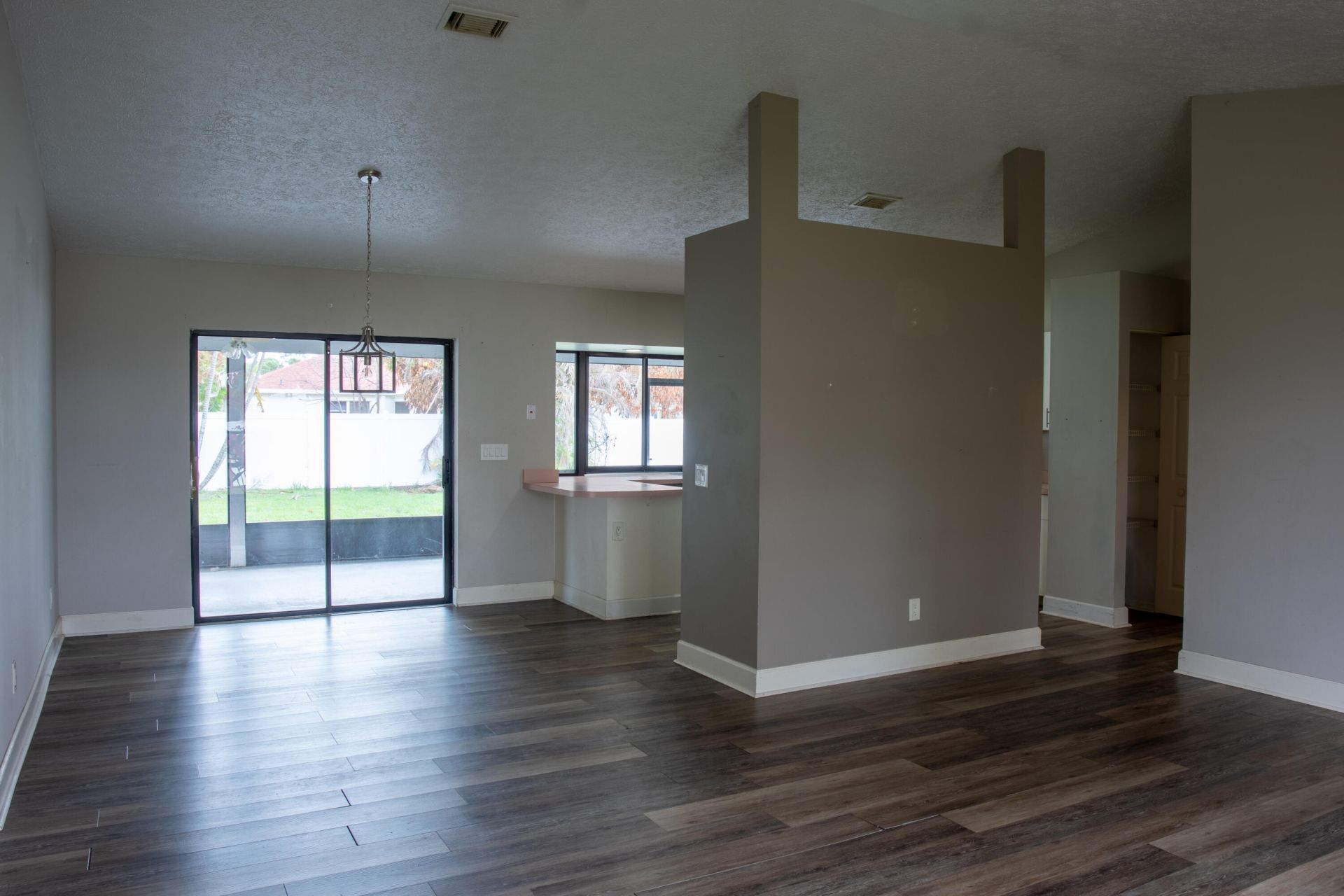 2325 SE Beechwood Terrace, Port Saint Lucie, FL 34952 Photo