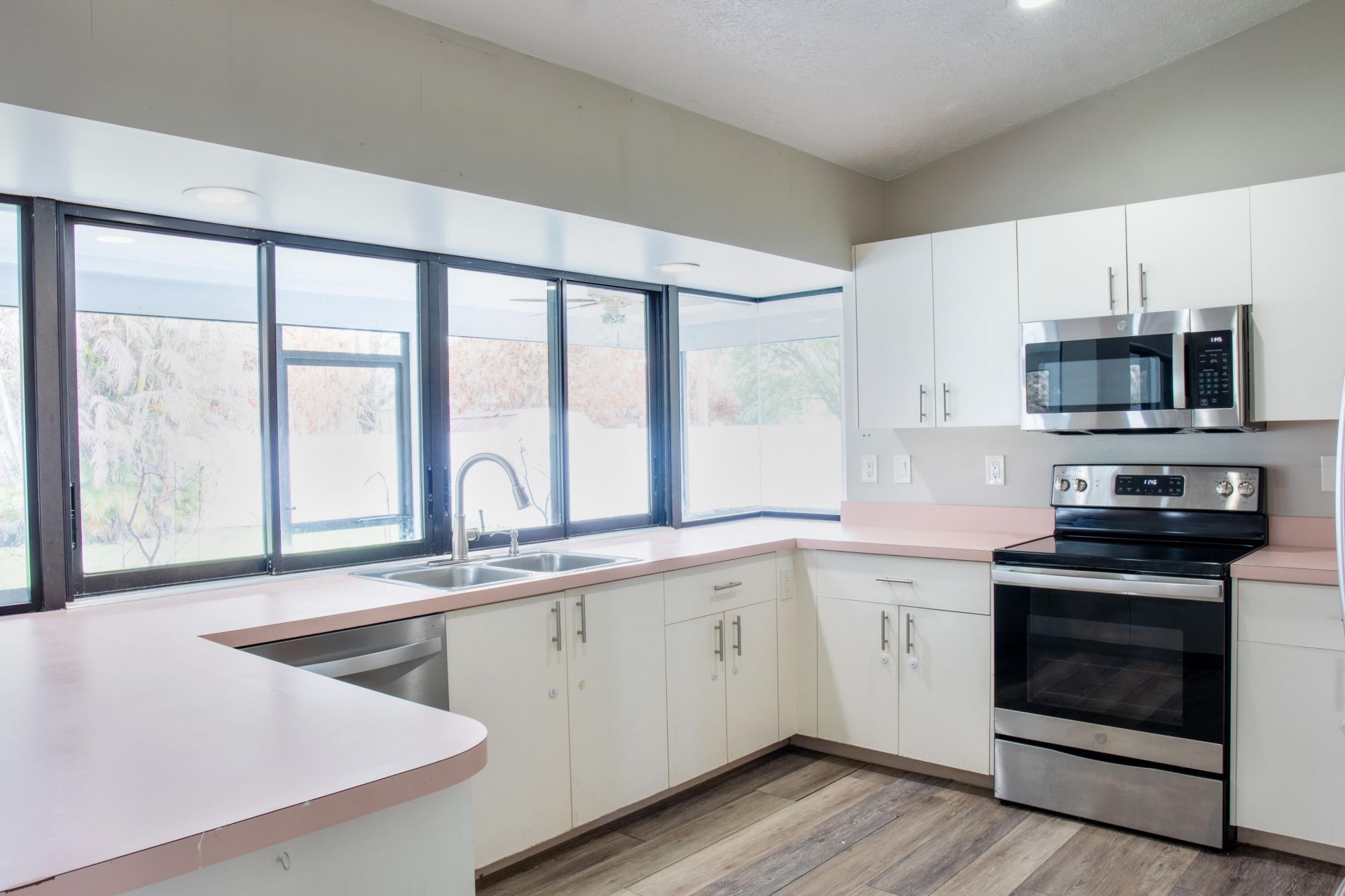 2325 SE Beechwood Terrace, Port Saint Lucie, FL 34952 Photo