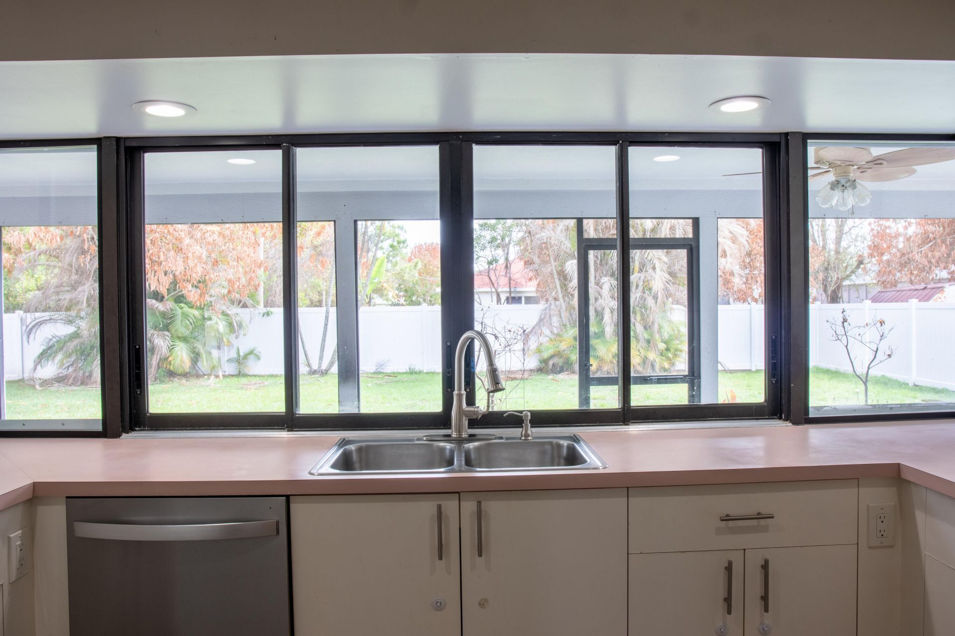 2325 SE Beechwood Terrace, Port Saint Lucie, FL 34952 Photo